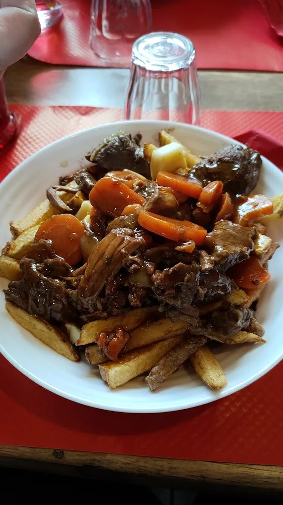 Poutine Au Boeuf Bourguignon